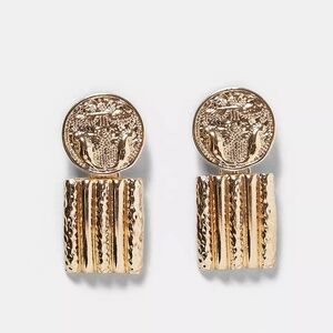 BRAND NEW EARRINGS!!